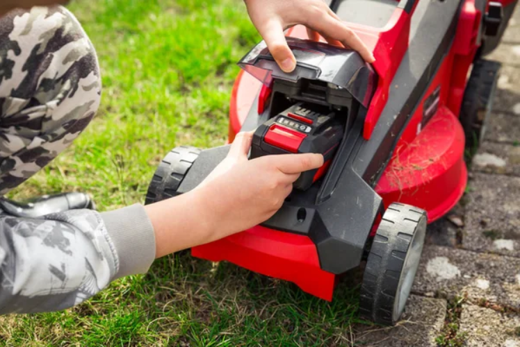 Batteries for lawn mower – need guidance to buy?