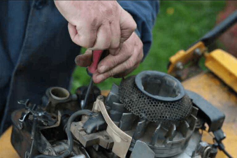 7 causes why lawnmower starts and then die-how fix it